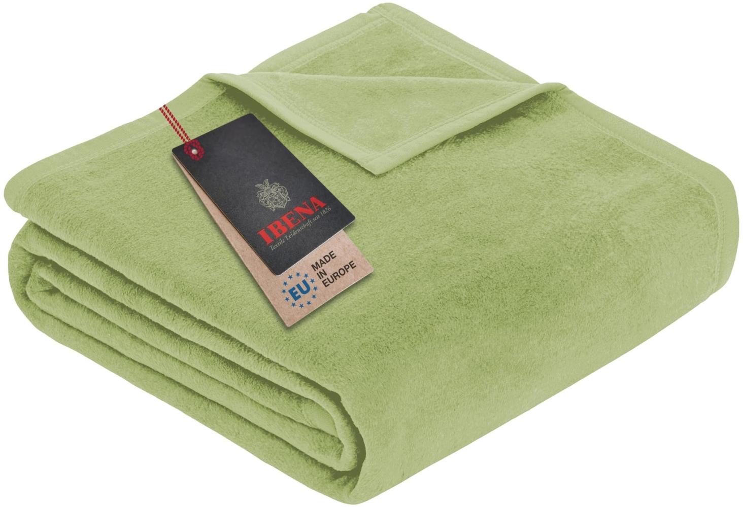 Ibena Porto Decke 150x200 cm – Baumwollmix weich, warm & waschbar, Kuscheldecke grün einfarbig Bild 1