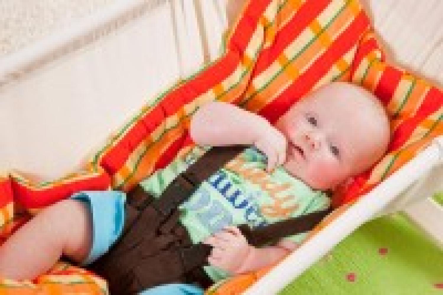 AMAZONAS Inlay für Babyhängematten Sunny 86 x 46 cm in Orange Bild 1