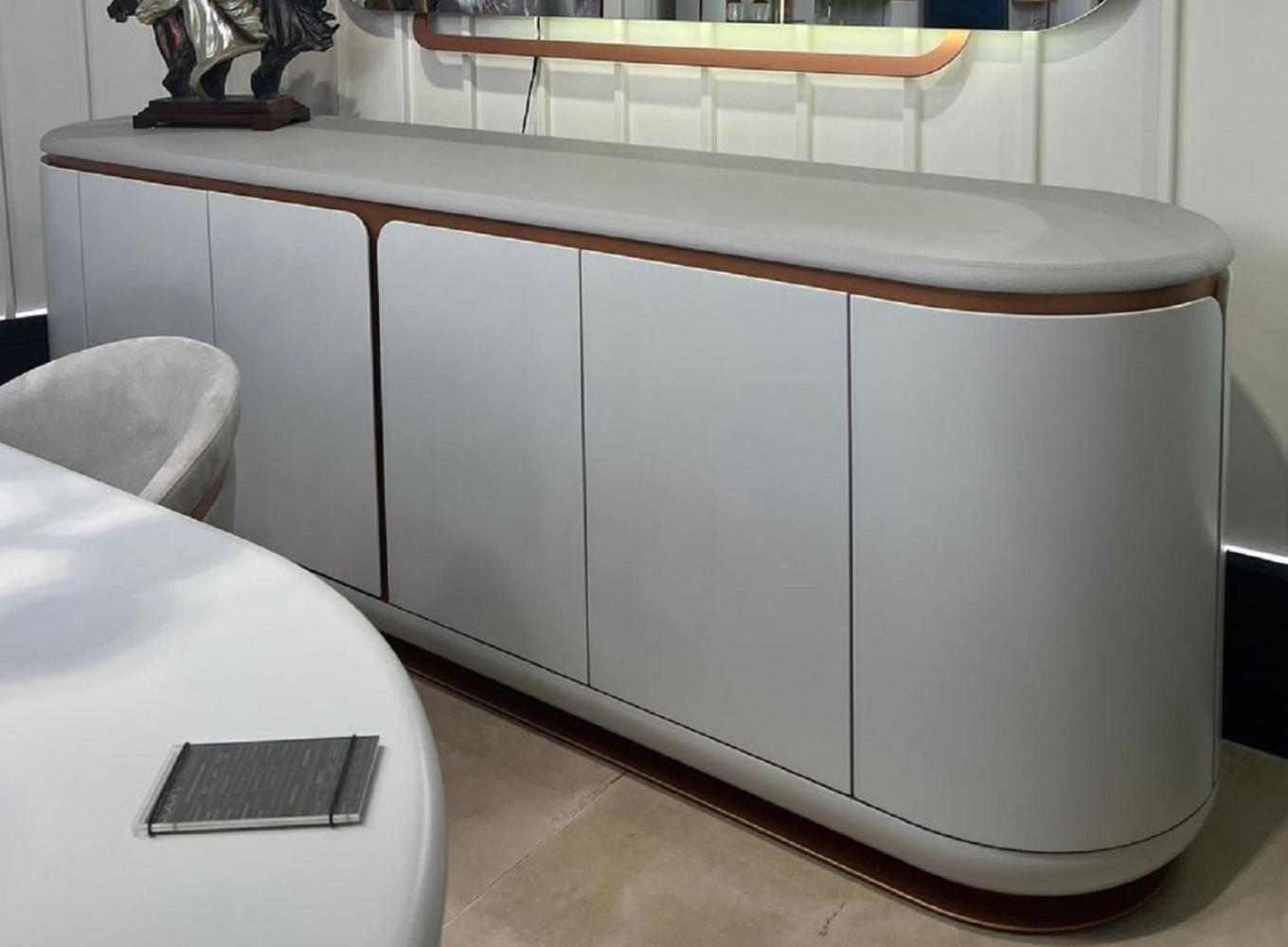 Casa Padrino Luxus Sideboard Weiß / Grau / Kupfer 260 x 60 x H. 90 cm - Massivholz Schrank mit 4 Türen - Esszimmer Möbel - Luxus Möbel - Luxus Einrichtung Bild 1