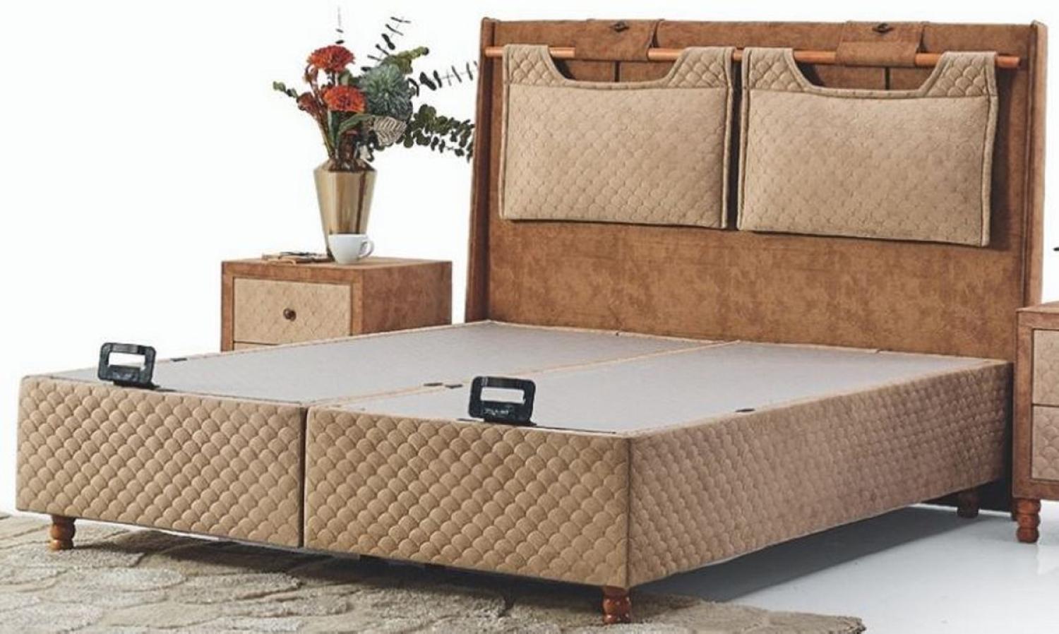 Casa Padrino Luxus Doppelbett Beige / Braun - Modernes Massivholz Bett - Moderne Schlafzimmer & Hotel Möbel - Luxus Kollektion Bild 1