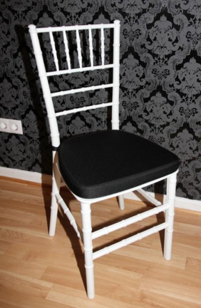 Casa Padrino Designer Acryl Stuhl inkl Sitzkissen Weiß/Schwarz - Ghost Chair white - Polycarbonat Möbel - Polycarbonat Stuhl - Acryl Möbel - Geisterstuhl Bild 1