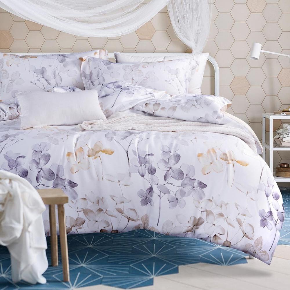 TRAUMSCHLAF Bettwäsche Norwich, Mako Satin, 2 teilig, florales Design mit seidigem Glanz Bild 1