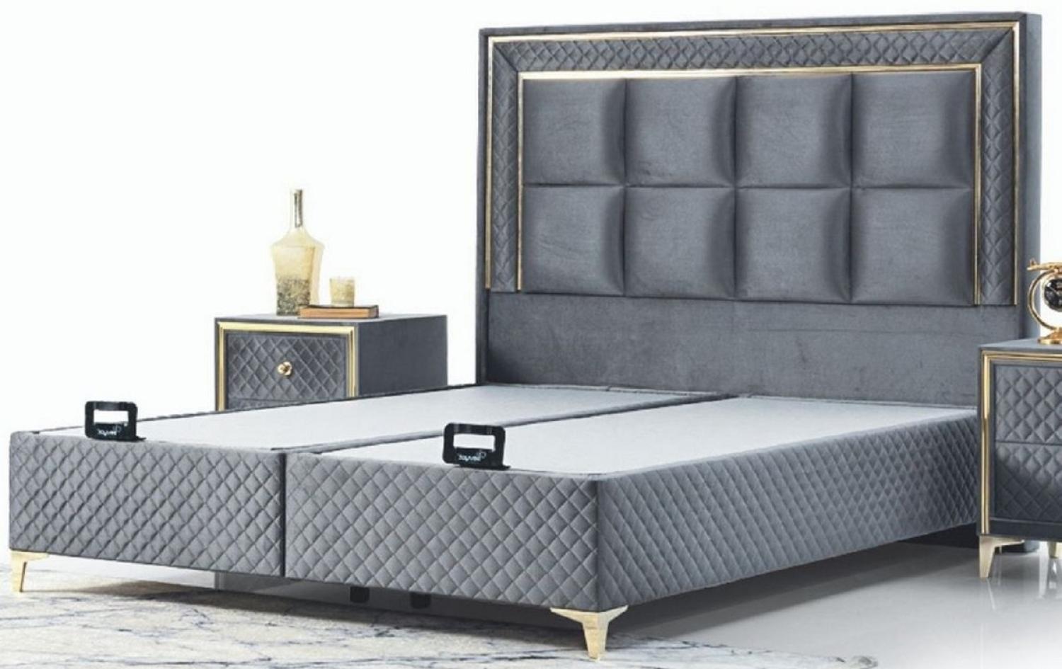 Casa Padrino Luxus Doppelbett Grau / Gold - Modernes Massivholz Bett - Moderne Schlafzimmer & Hotel Möbel - Luxus Kollektion Bild 1