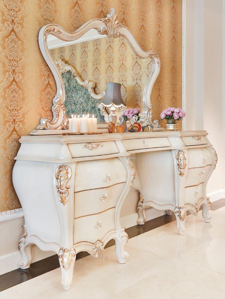 Casa Padrino Luxus Barock Schlafzimmer Set Weiß / Creme / Gold - 1 Schminkkommode & 1 Spiegel - Prunkvolle Schlafzimmer Möbel im Barockstil - Luxus Qualität Bild 1
