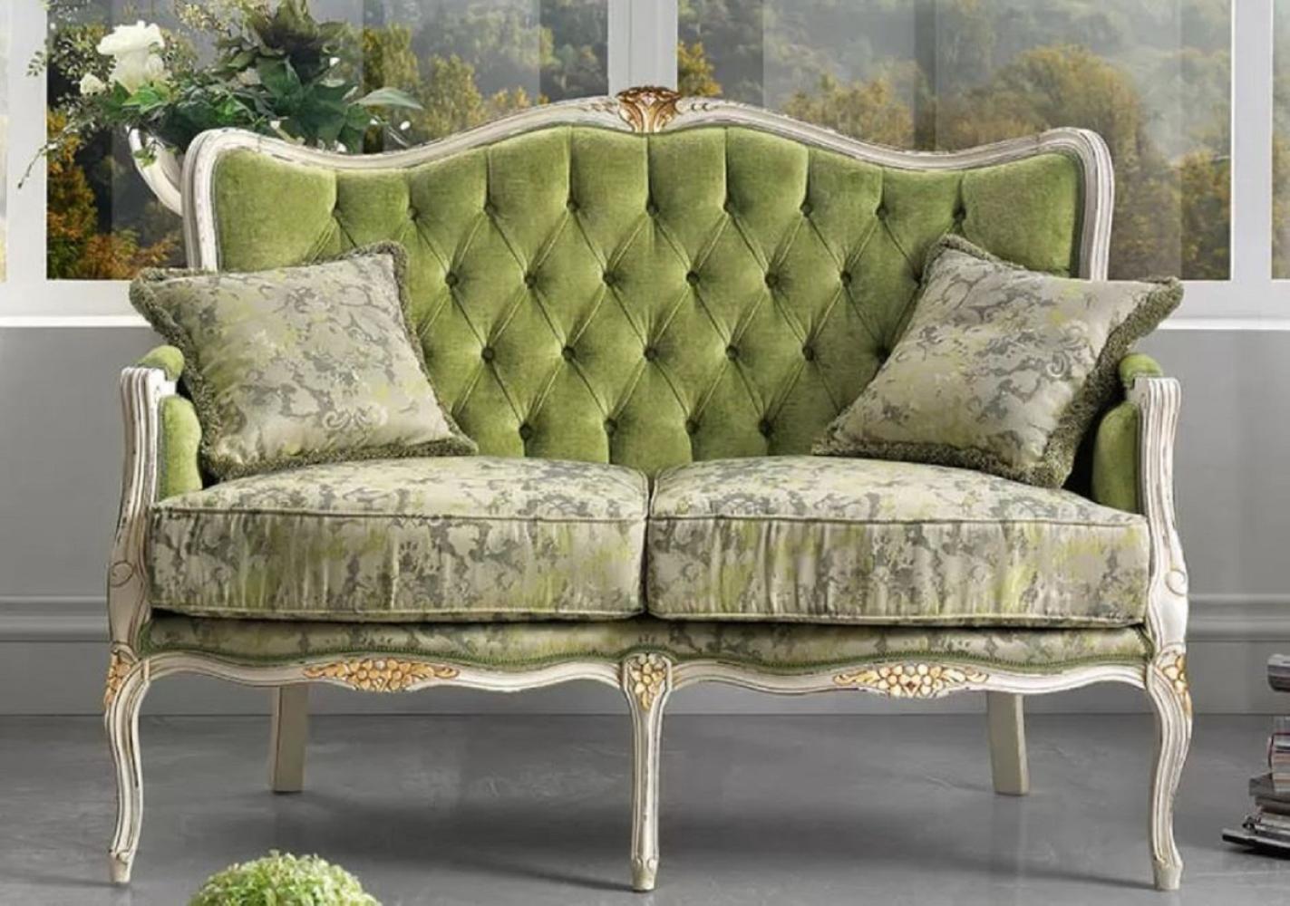 Casa Padrino Luxus Barock Sofa Grün / Weiß / Gold - Edles Wohnzimmer Sofa mit elegantem Muster und 2 dekorativen Kissen - Barock Möbel - Luxus Qualität - Made in Italy Bild 1