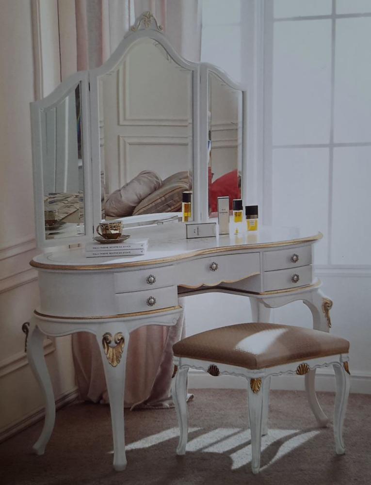 Casa Padrino Luxus Barock Schlafzimmer Set Weiß / Gold - 1 Barock Schminkkommode & 1 Barock Spiegel & 1 Barock Hocker - Barock Schlafzimmer & Hotel Möbel - Luxus Qualität - Made in Italy Bild 1
