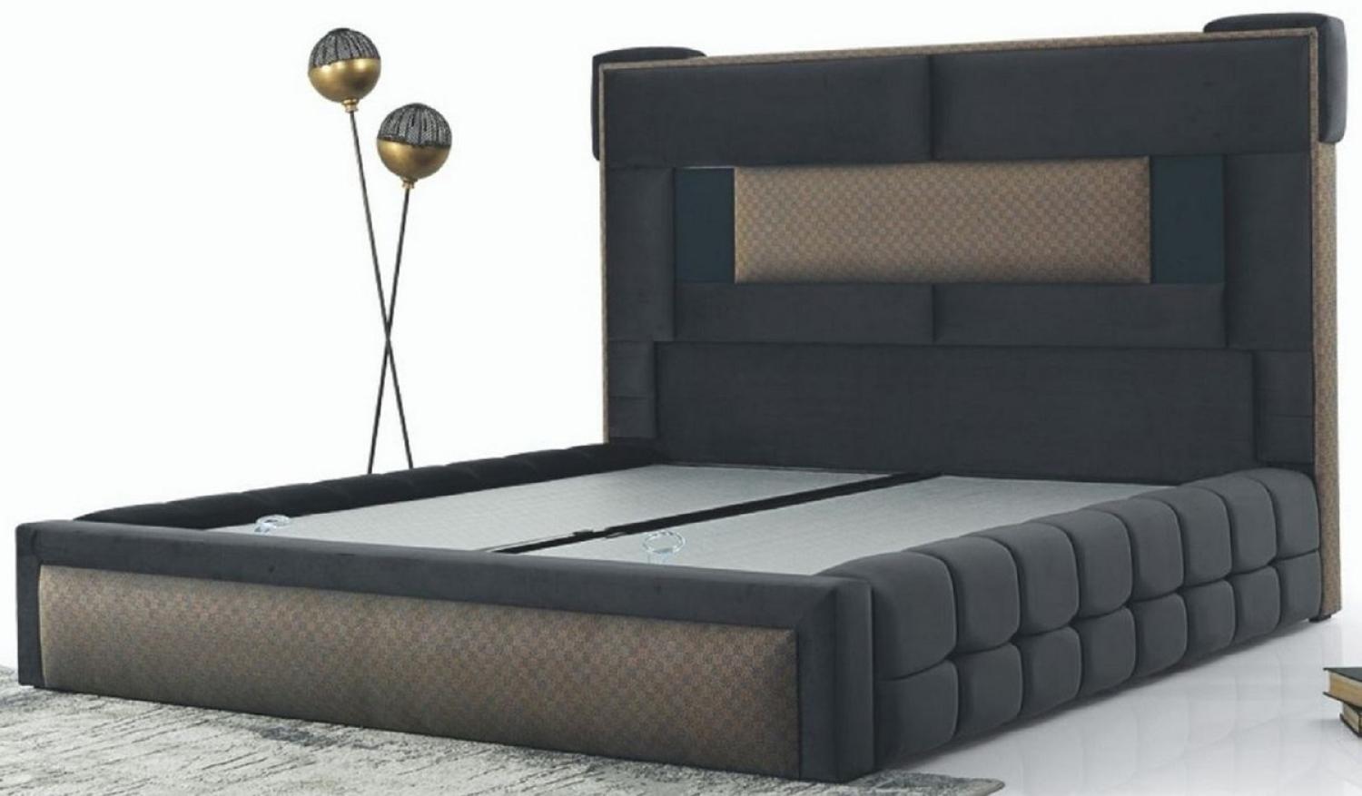 Casa Padrino Luxus Doppelbett Grau / Braun - Modernes Massivholz Bett - Moderne Schlafzimmer & Hotel Möbel - Luxus Kollektion Bild 1