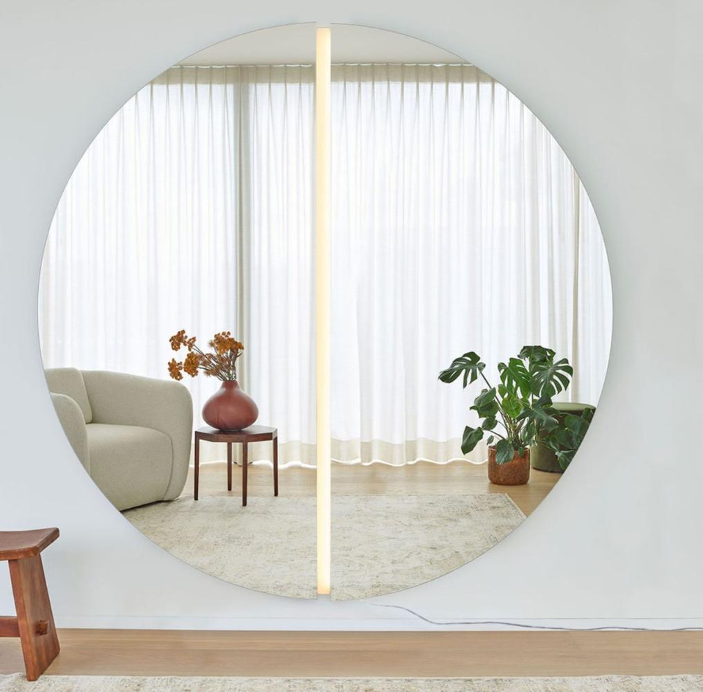 Casa Padrino Luxus Spiegel 200 x 3,5 x H. 200 cm - Runder Wandspiegel mit LED Streifen - Wohnzimmer Hotel Restaurant Boutique Spiegel Bild 1