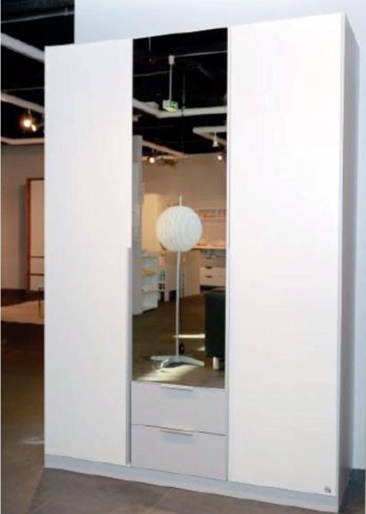 Rauch 'Texas' Kleiderschrank, Drehtürenschrank 3-türig, Grau / Weiß, mit Spiegel, ca. 136 cm Bild 1