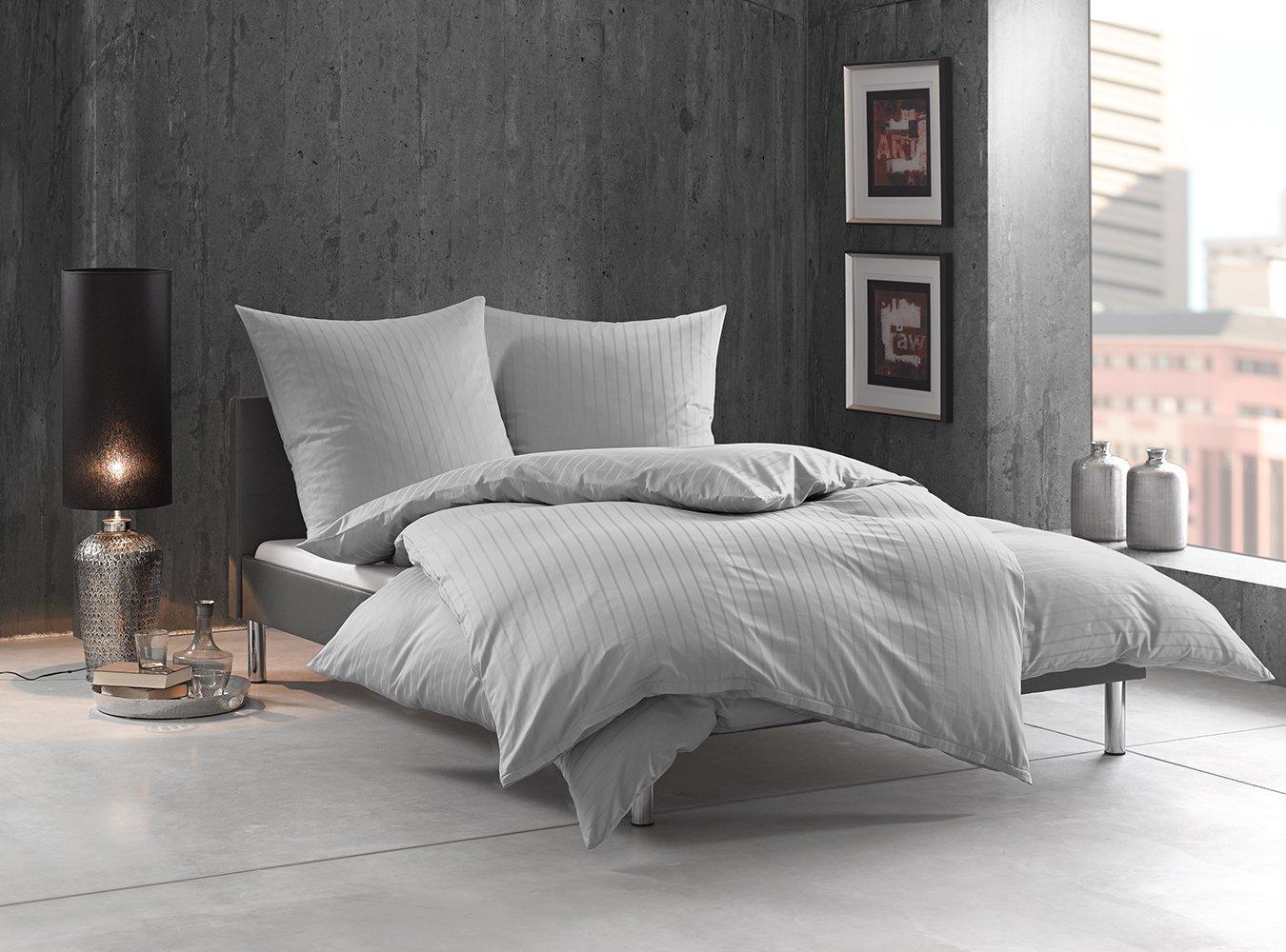 Bettwaesche-mit-Stil Mako Satin Damast Bettwäsche Streifen "Lima" grau/silber Garnitur 135x200 + 80x80 Bild 1