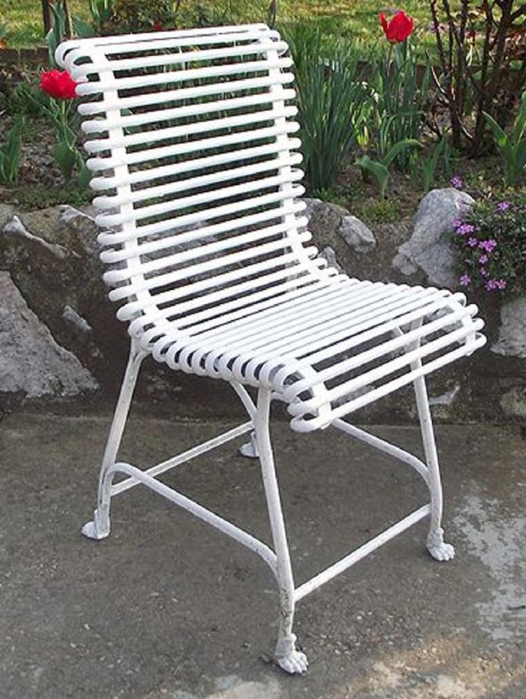 Casa Padrino Jugendstil Gartenstuhl Weiß 44 x 50 cm - Handgefertigter Schmiedeeisen Stuhl mit Krallenfüßen - Nostalgische Schmiedeeisen Garten & Terrassen Möbel Bild 1