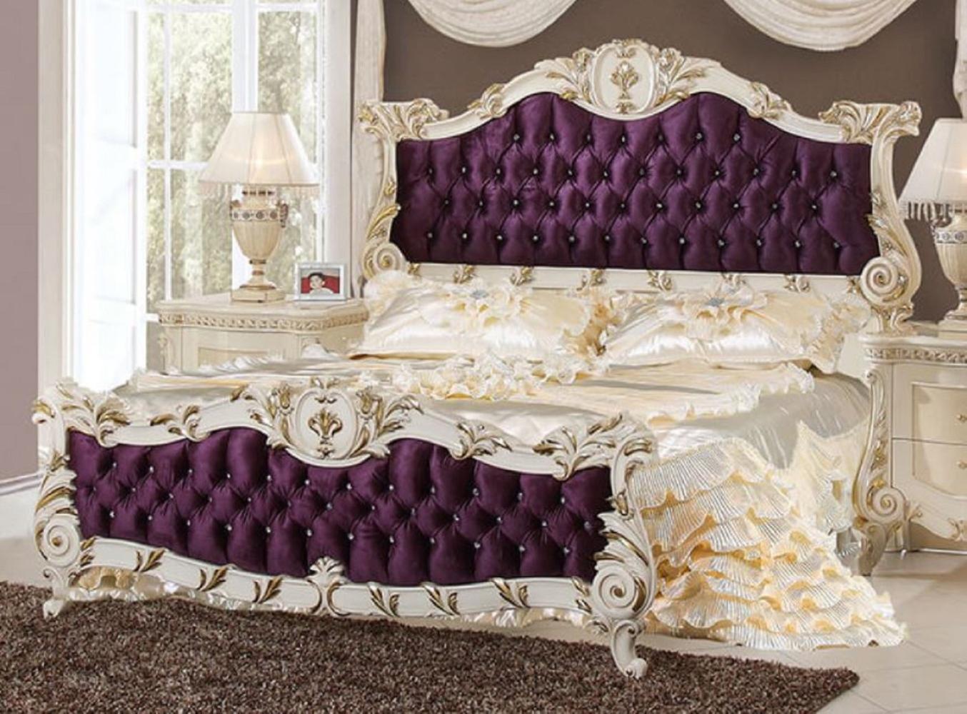 Casa Padrino Luxus Barock Doppelbett Lila / Weiß / Gold - Prunkvolles Massivholz Bett mit Glitzersteinen - Schlafzimmer Möbel im Barockstil - Edel & Prunkvoll Bild 1