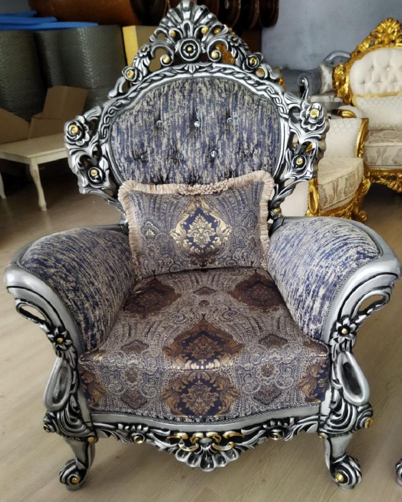 Casa Padrino Luxus Barock Sessel Mehrfarbig / Silber / Schwarz / Gold - Prunkvoller Wohnzimmer Sessel mit Glitzersteinen - Barockstil Wohnzimmer Möbel - Luxus Möbel im Barockstil Bild 1