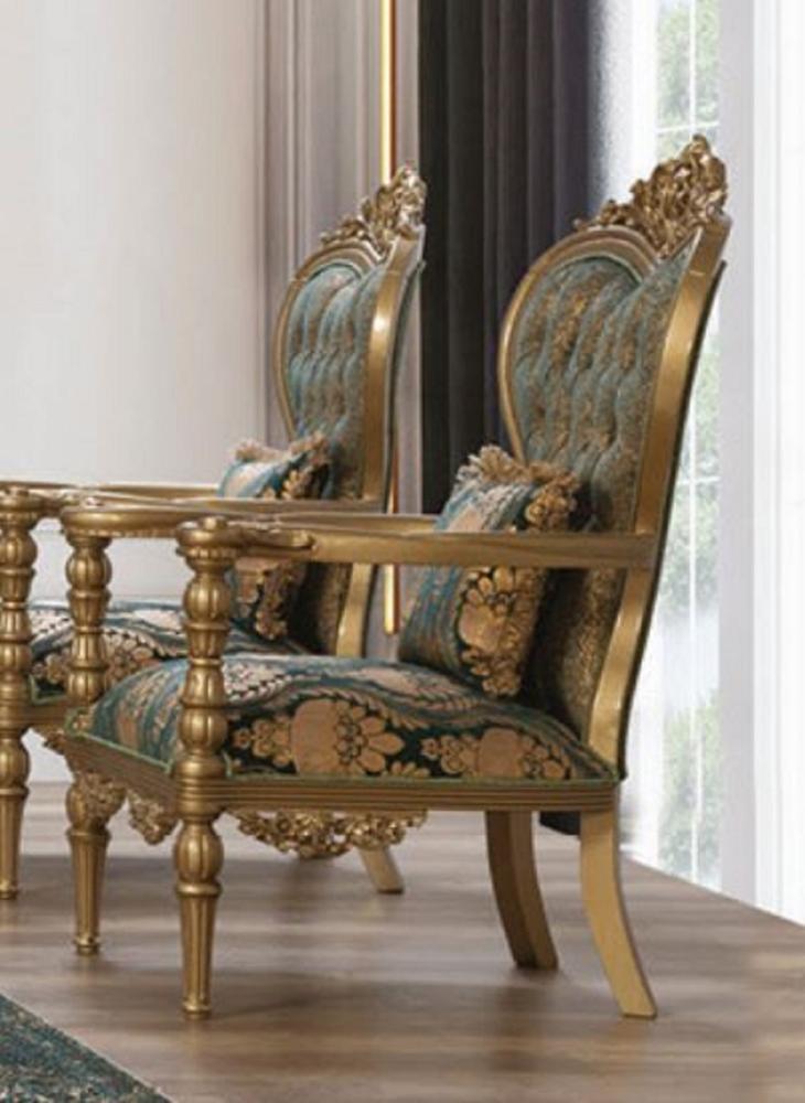 Casa Padrino Luxus Barock Sessel Grün / Gold - Prunkvoller Wohnzimmer Sessel mit elegantem Muster und dekorativem Kissen - Barock Wohnzimmer Möbel Bild 1