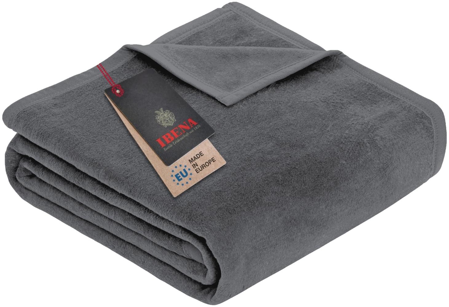 Ibena Porto Decke 150x200 cm – Baumwollmix weich, warm & waschbar, Kuscheldecke grau einfarbig Bild 1