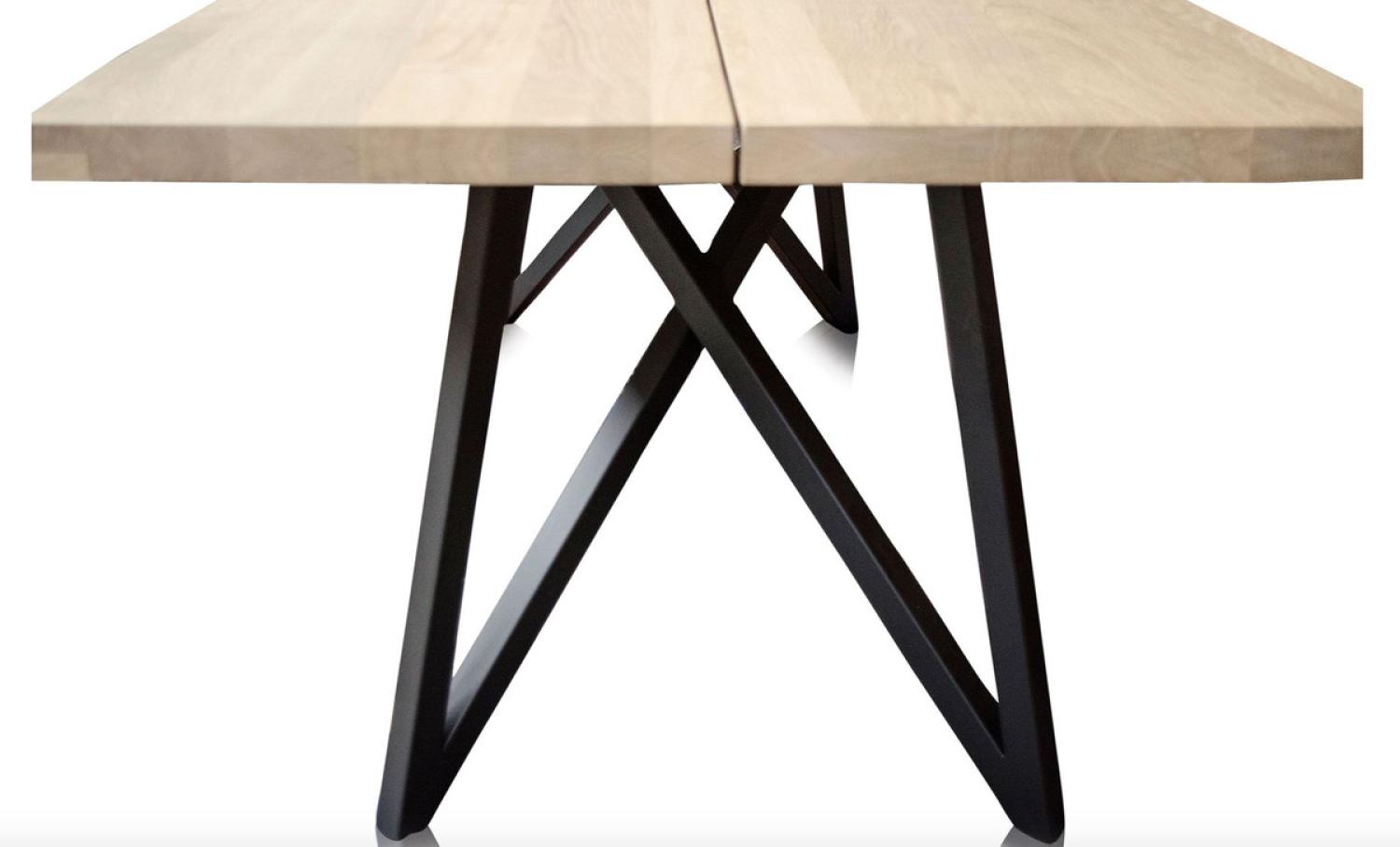 Casa Padrino Luxus Esstisch mit naturfarbener Tischplatte und schwarzen Beinen - Esszimmermöbel Bild 1