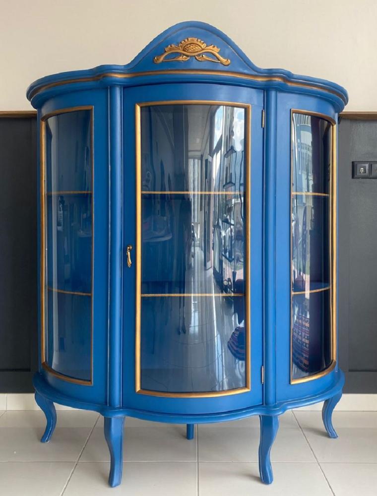 Casa Padrino Luxus Barock Vitrine Blau / Gold - Barockstil Vitrinenschrank mit Glastür - Luxus Esszimmer Möbel im Barockstil - Barock Esszimmer Möbel - Edel & Prunkvoll Bild 1