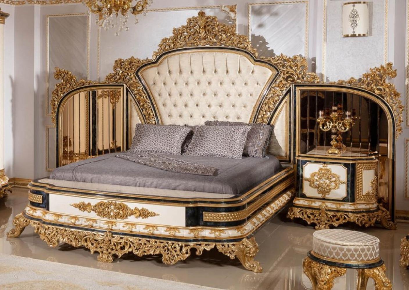 Casa Padrino Luxus Barock Doppelbett Gold / Weiß / Blau / Gold - Prunkvolles Massivholz Bett mit verspiegeltem Kopfteil - Schlafzimmer Möbel im Barockstil - Edel & Prunkvoll Bild 1