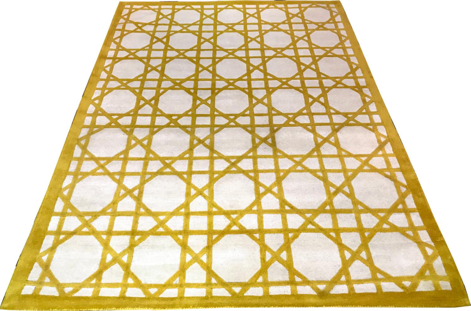 Casa Padrino Luxus Teppich aus Neuseeland Wolle Gelb / Creme 170 x 240 cm - Handgetufteter Wohnzimmerteppich Bild 1