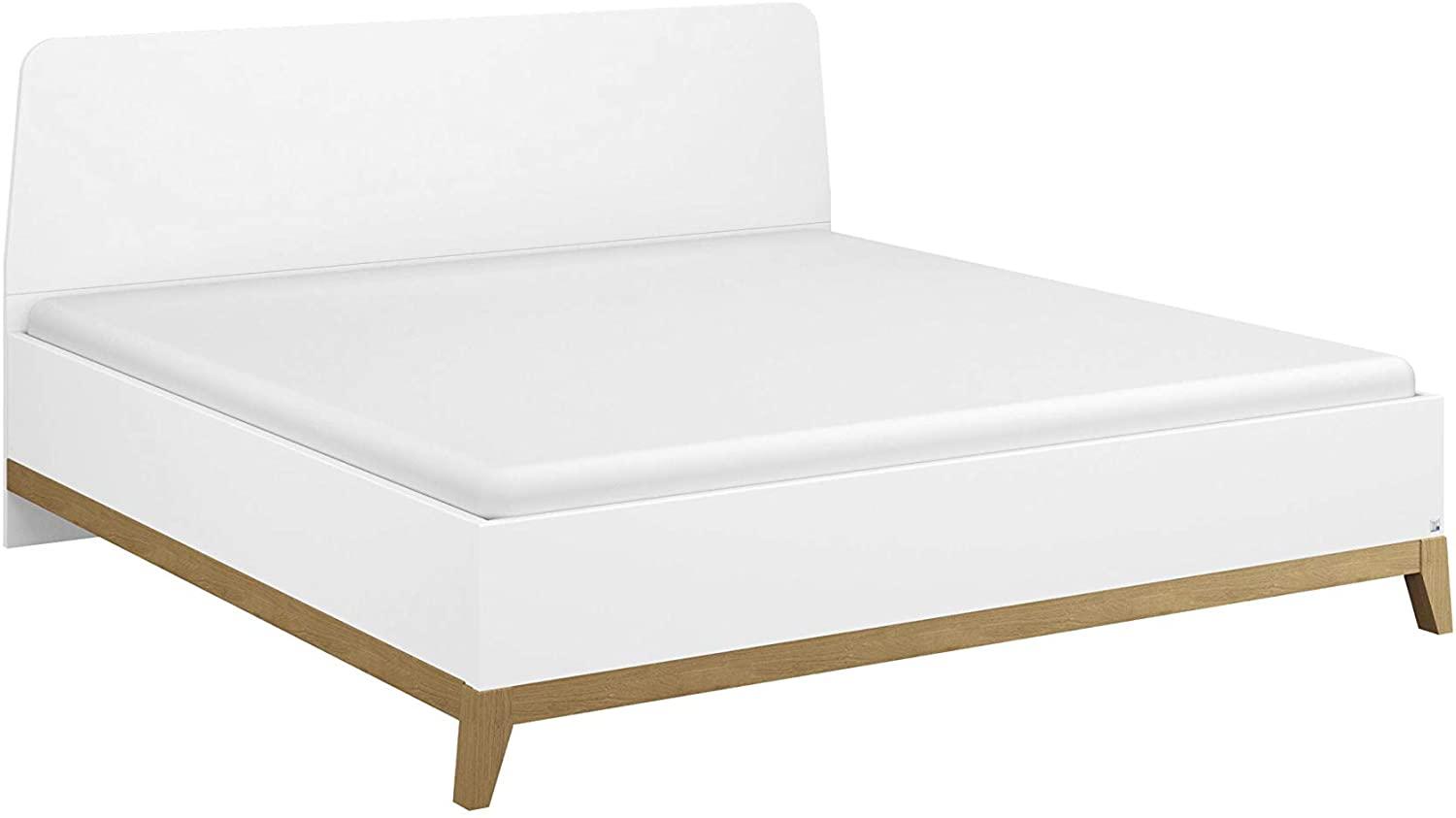 Rauch Möbel Carlsson Bett Doppelbett Futonbett in weiß, Absetzungen/Füße Eiche massiv, Liegefläche 160x200 cm, Gesamtmaße BxHxT 169x97x207 cm Bild 1