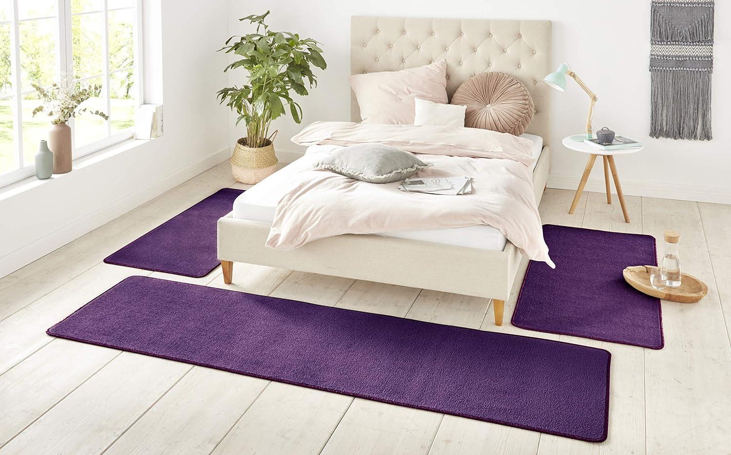 Bettumrandung Nasty Floor | Bettvorleger 3er Set - violett - 70x140/70x140/70x240 cm Bild 1