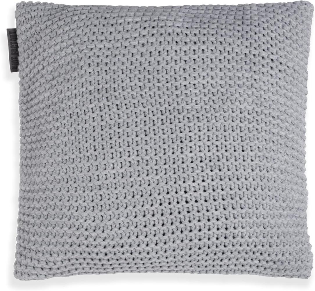 Knit Factory Vinz Kissen 50x50 cm Glatt Grau Bild 1
