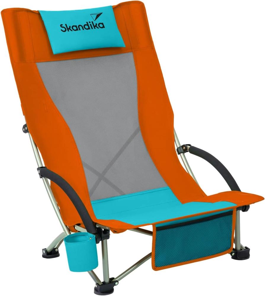 Skandika Strand Klappstuhl Beach | Bequemer Strandstuhl mit atmungsaktivem Mesh, Getränkehalter, niedrig, leicht zu transportieren, max. 136 kg | Faltbarer Campingstuhl, Liegestuhl (orange/blau) Bild 1