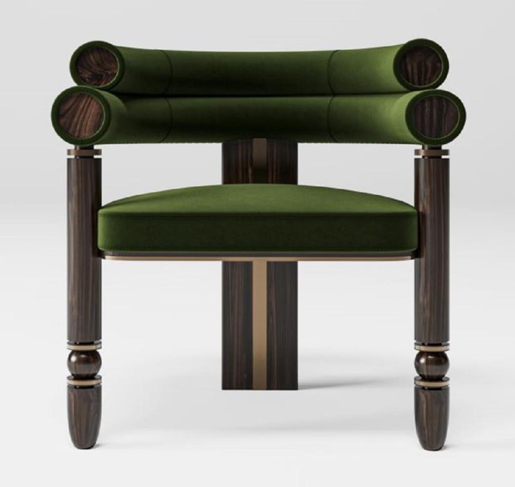 Casa Padrino Luxus Samt Esszimmer Stuhl mit Armlehnen Grün / Dunkelbraun / Messing 69 x 63 x H. 72 cm - Küchen Stuhl mit edlem Samtstoff - Esszimmer Möbel - Luxus Möbel Bild 1