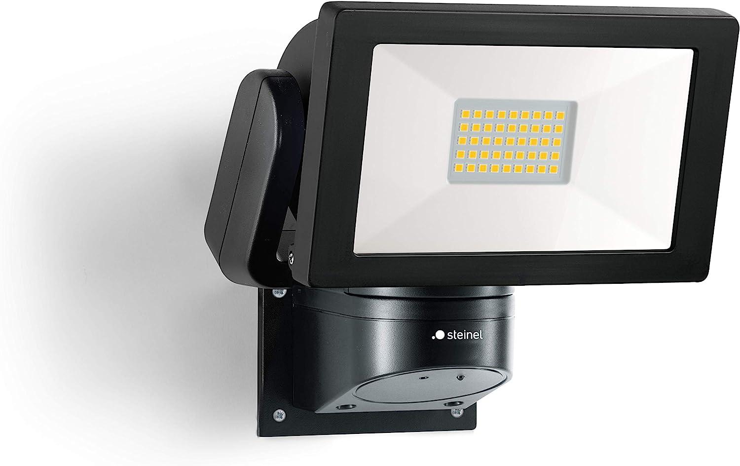 Steinel LED-Außenstrahler LS 300 schwarz, 2962 lm, 29,5 W, Fluter neutralweiß Bild 1