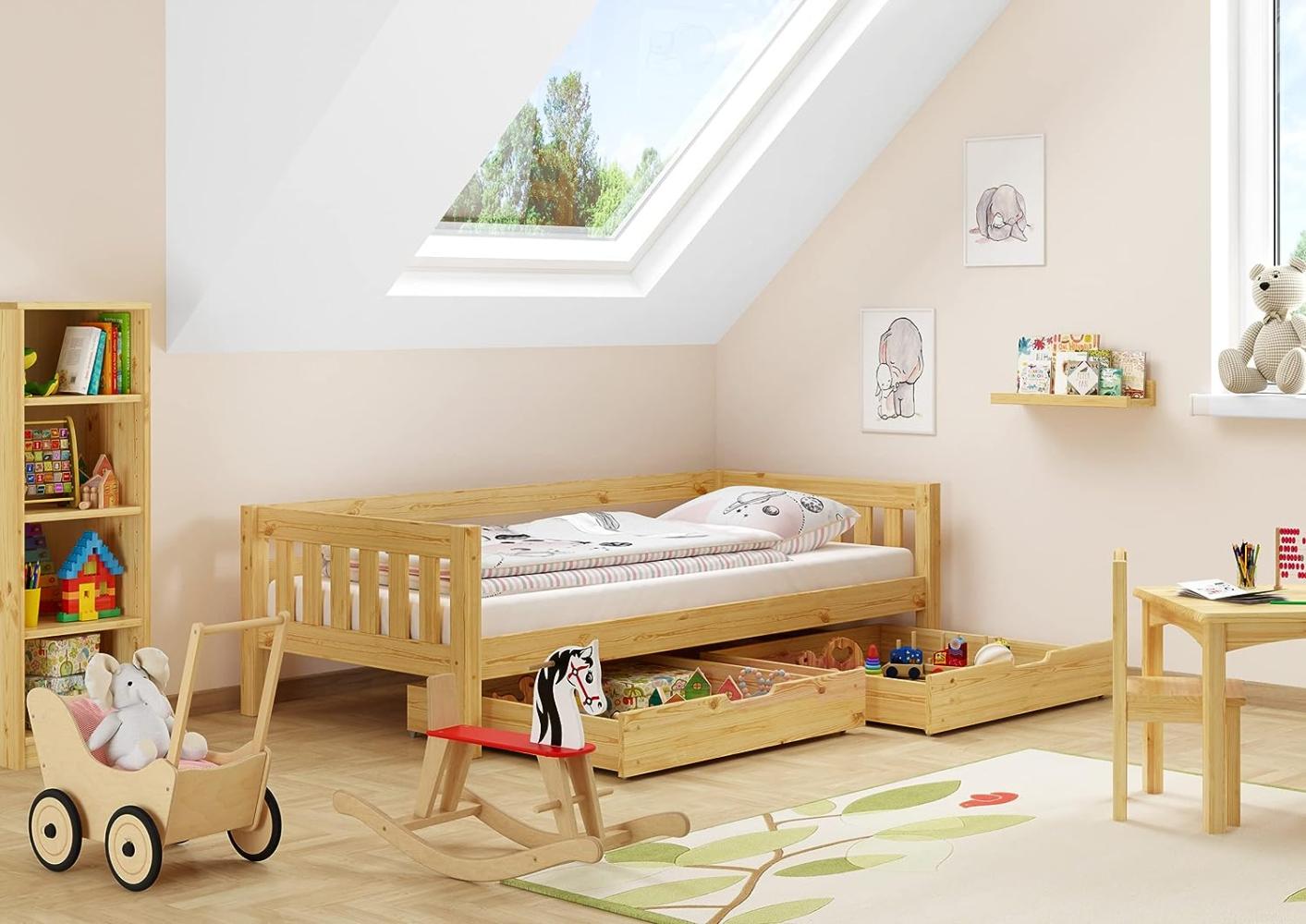 Gemütliches Kinderbett mit dreiseitiger Sicherung 90x200 cm Kiefer V-60. 29-09Rollrost und Doppelbettkasten inkl. Bild 1