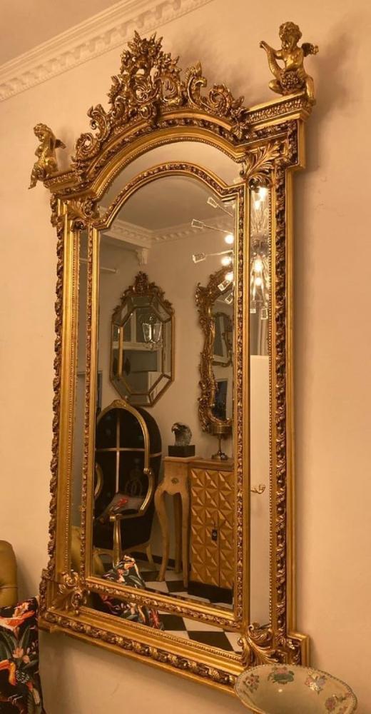 Casa Padrino Barock Spiegel Gold - Handgefertigter Antik Stil Wandspiegel mit dekorativen Engelsfiguren - Wohnzimmer Spiegel - Garderoben Spiegel - Prunkvolle Barock Möbel Bild 1