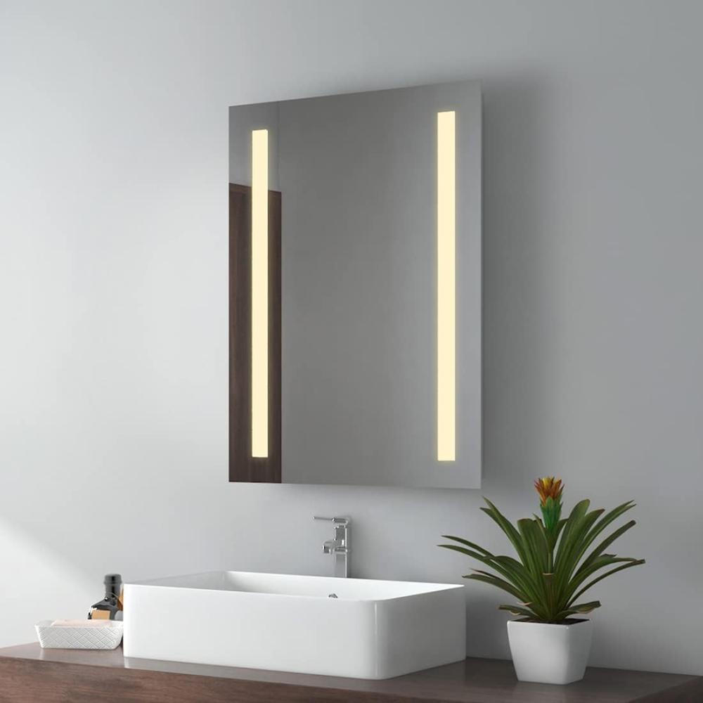 EMKE Badspiegel mit Beleuchtung Badezimmerspiegel 50x70cm LED Badspiegel mit Beleuchtung Warmweissen Lichtspiegel IP44 energiesparend Bild 1