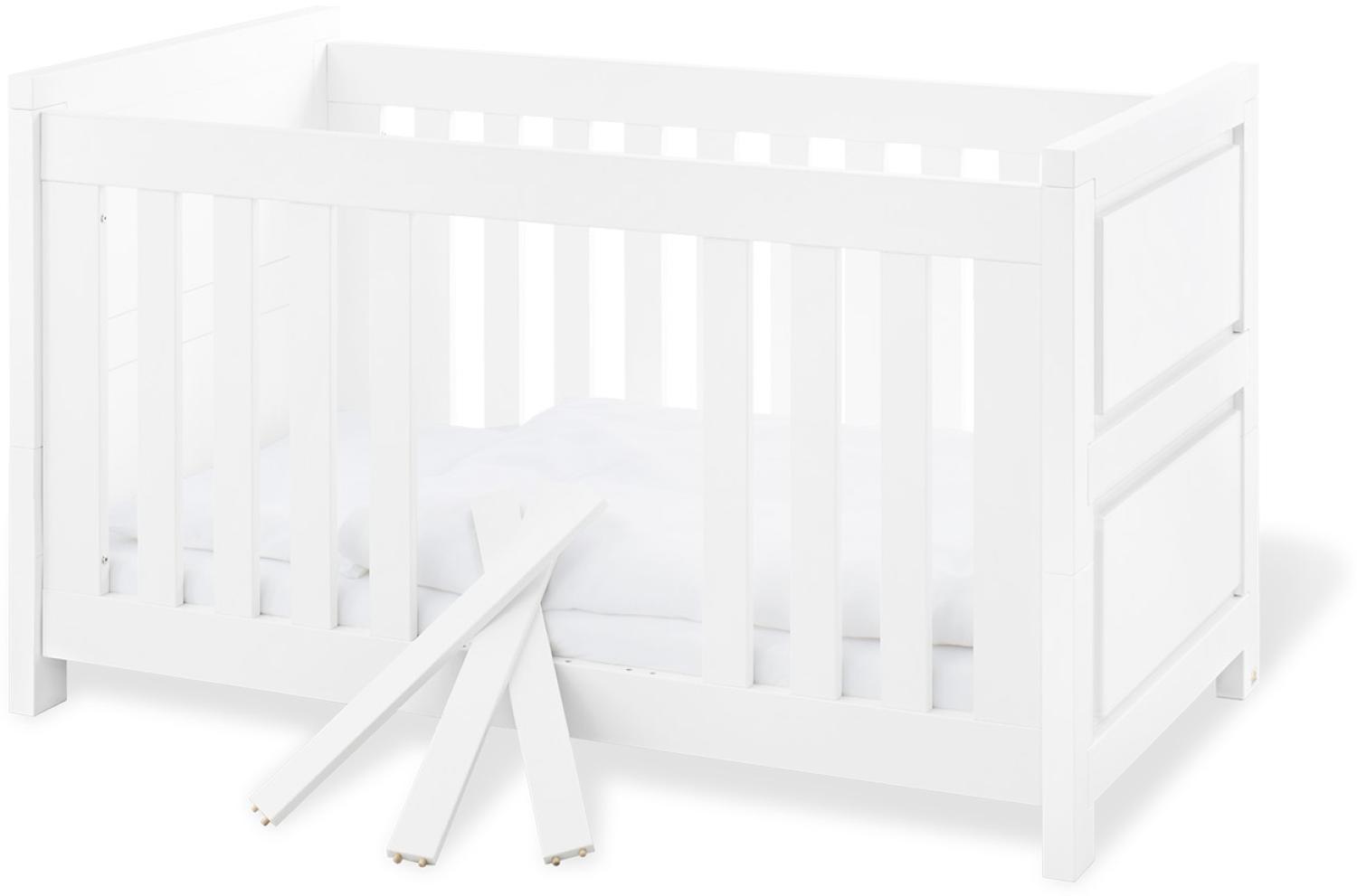 Pinolino 'Milk' Kombi-Kinderbett weiß, 70 x 140 cm, 3 Schlupfsprossen, höhenverstellbar, inkl. Umbauseiten Bild 1