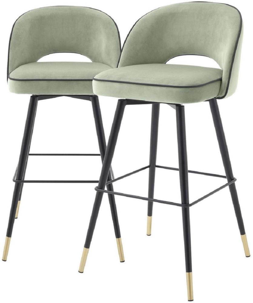 Casa Padrino Luxus Barstuhl Set Pistaziengrün / Schwarz / Messingfarben 51 x 52 x H. 103 cm - Barstühle mit drehbarer Sitzfläche und edlem Samtsoff - Luxus Bar Möbel Bild 1