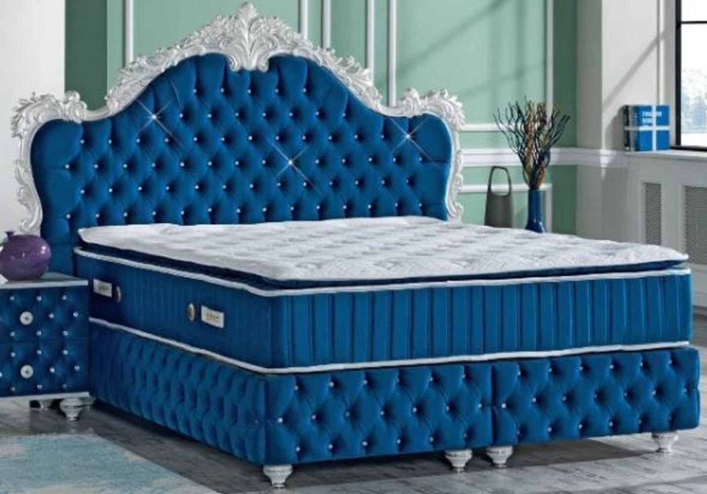 Casa Padrino Barock Doppelbett Royalblau / Weiß - Prunkvolles Samt Bett mit Glitzersteinen und Matratze - Schlafzimmer Set im Barockstil Bild 1