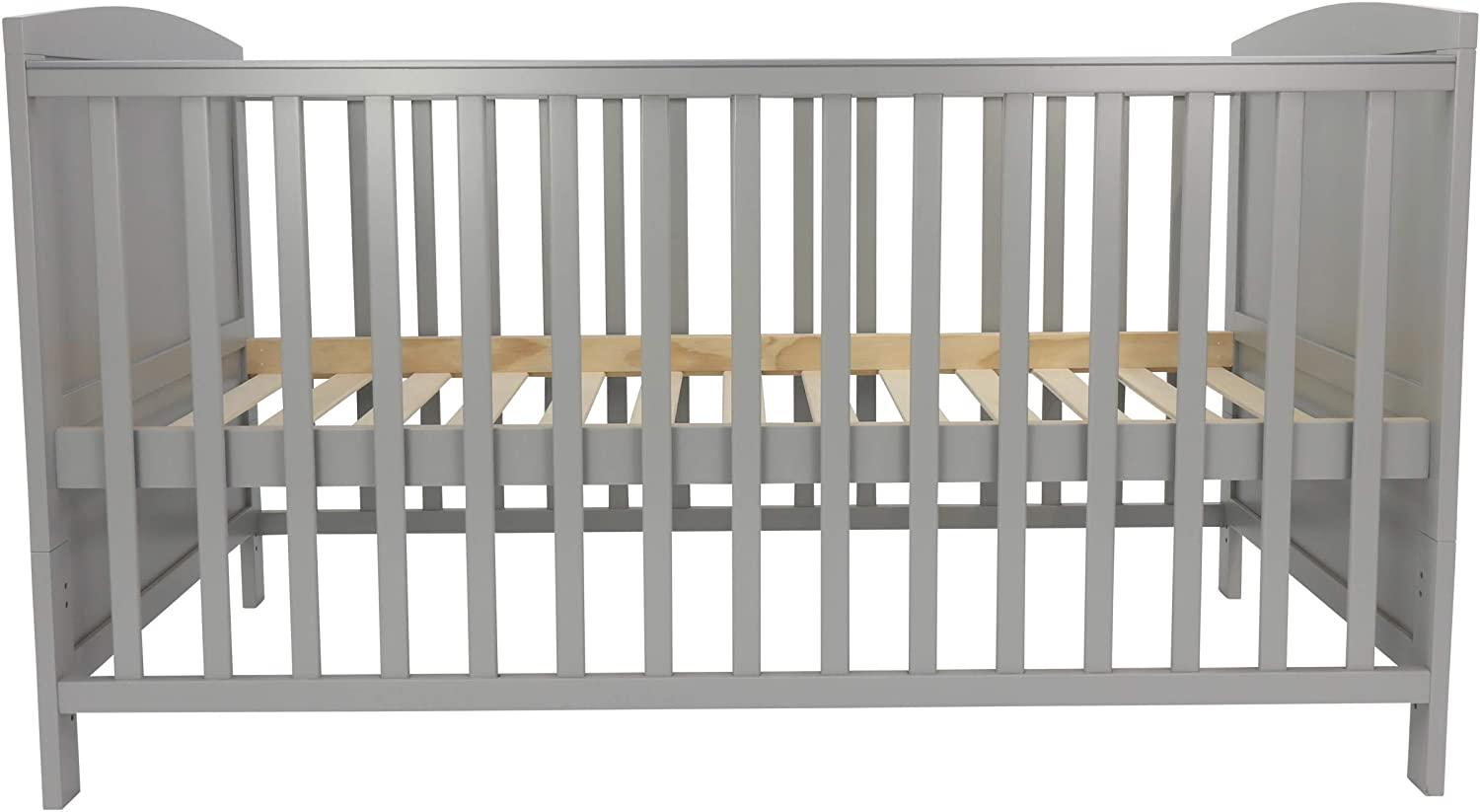 Puckdaddy 'Mika' Babybett 70x140 cm, grau, 3-fach höhenverstellbar, Schlupfsprossen Bild 1