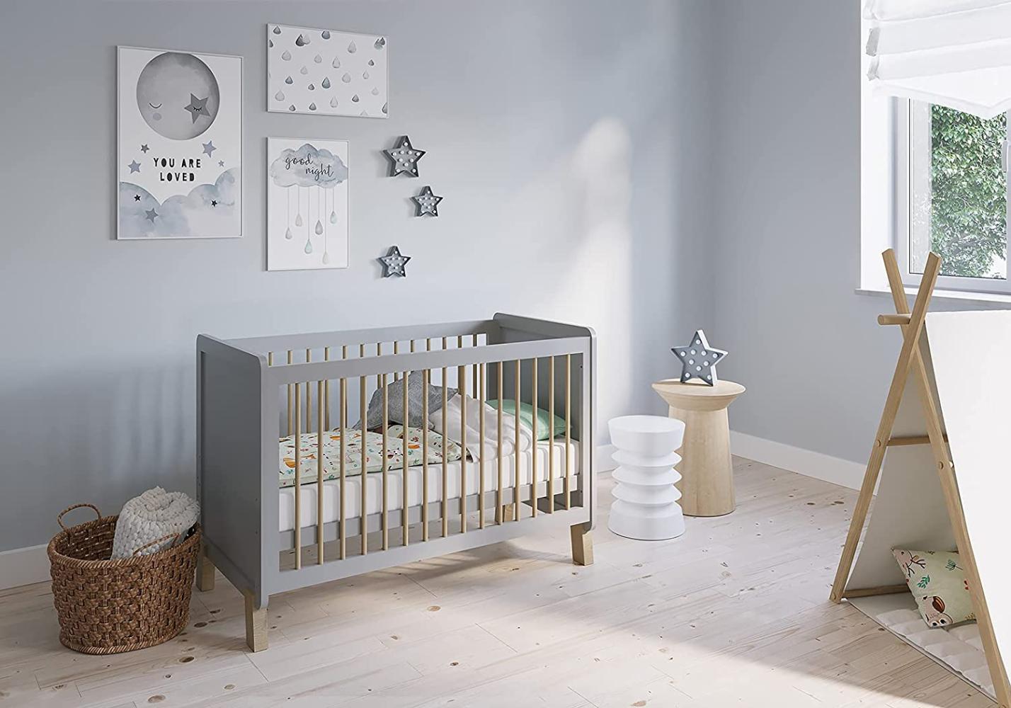 FabiMax 'Nachteule' Kinderbett, 60 x 120 cm, grau/natur, Kiefer massiv, 3-fach höhenverstellbar, umbaubar Bild 1