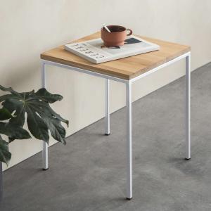 Cube Table Eichenholz /Gestell Weiß