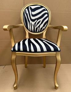 Casa Padrino Luxus Barock Esszimmer Stuhl Zebra / Gold - Handgefertigter Barockstil Stuhl mit Armlehnen und edlem Samtstoff - Esszimmer Möbel im Barockstil