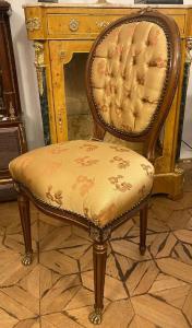 Casa Padrino Luxus Barock Esszimmer Stuhl Gold Muster / Braun / Antik Messing - Handgefertigter Massivholz Stuhl mit Löwenfüßen - Barockstil Küchenstuhl - Esszimmer Möbel im Barockstil