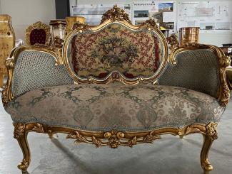 Casa Padrino Barock Sofa Mehrfarbig / Gold - Handgefertigtes Wohnzimmer Sofa im Barockstil - Prunkvolle Barock Möbel - Barockstil Wohnzimmer Möbel - Edel & Prunkvoll