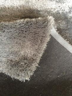 Teppich- Shaggy Hochflor Teppich ideal für alle Räume 170 x 110 cm, Silber