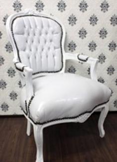 Casa Padrino Barock Salon Stuhl Weiß Lederoptik / Weiß - Möbel Antik Stil