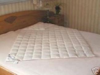 Premium Sommer Daunenbett 14x14, 200x220 Daunendecke 100% Daunen superleicht