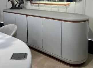 Casa Padrino Luxus Sideboard Weiß / Grau / Kupfer 260 x 60 x H. 90 cm - Massivholz Schrank mit 4 Türen - Esszimmer Möbel - Luxus Möbel - Luxus Einrichtung