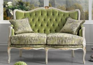 Casa Padrino Luxus Barock Sofa Grün / Weiß / Gold - Edles Wohnzimmer Sofa mit elegantem Muster und 2 dekorativen Kissen - Barock Möbel - Luxus Qualität - Made in Italy