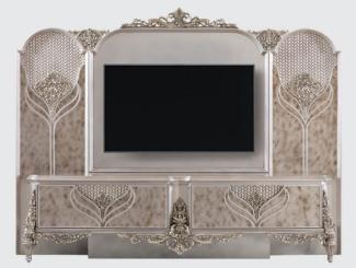 Casa Padrino Luxus Barock TV Schrank Silber - Prunkvolles Wohnzimmer Sideboard mit Rückwand - Barock Wohnzimmer Möbel