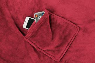 Gözze - Premium Kuscheldecke mit Ärmeln und Brusttasche, 150 x 240 cm - Rot
