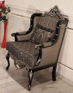 Casa Padrino Luxus Barock Wohnzimmer Sessel Grau / Schwarz / Gold - Prunkvoller Sessel mit elegantem Muster - Handgefertigte Barock Wohnzimmer Möbel