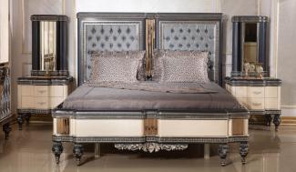 Casa Padrino Luxus Barock Schlafzimmer Set Hellblau / Beige / Schwarz / Gold - 1 Barock Doppelbett mit Kopfteil & 2 Barock Nachtkommoden - Luxus Schlafzimmer Möbel im Barockstil - Barock Interior